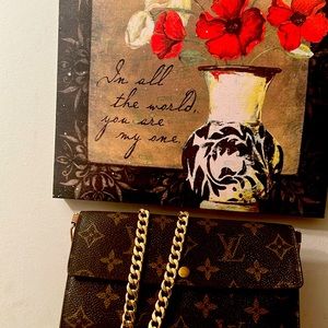 Authentic LV Sarah Wallet